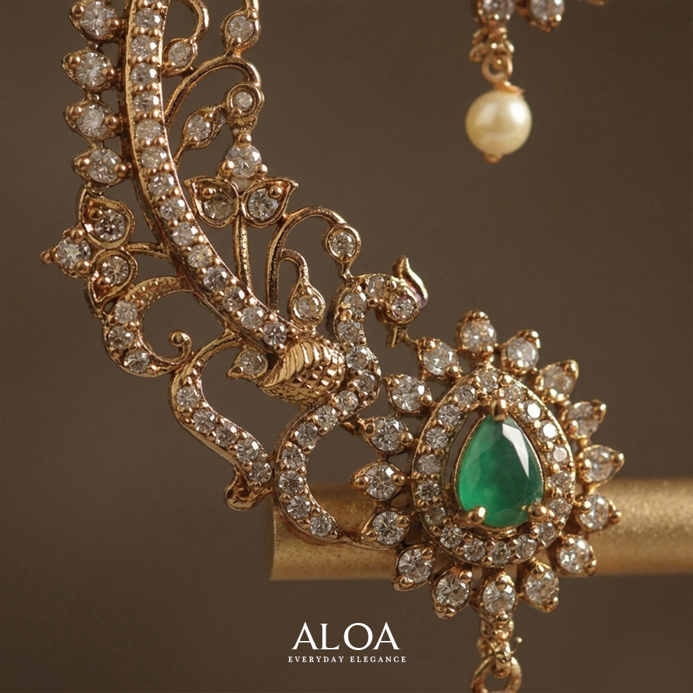 Emerald Paisley Jhumka Cuffs