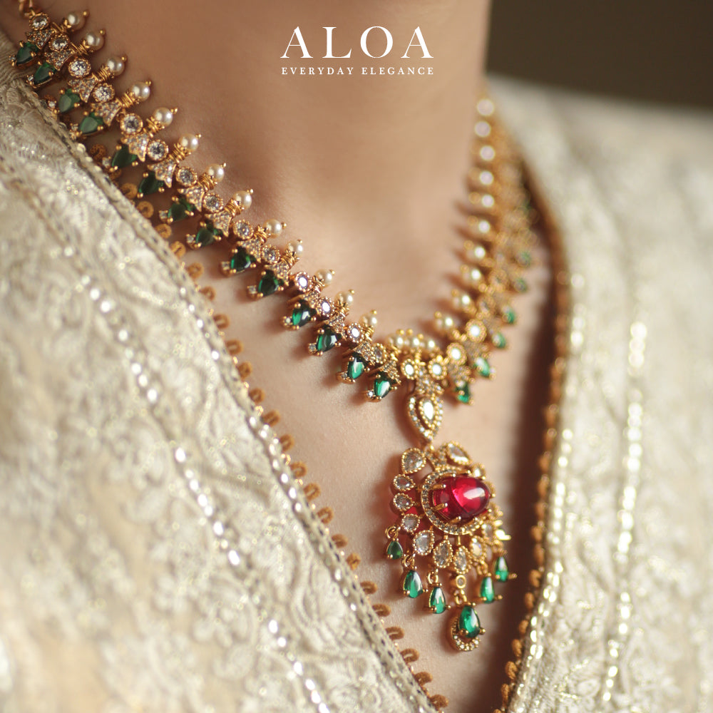 Royal Kempu & Emerald Heritage Choker Set