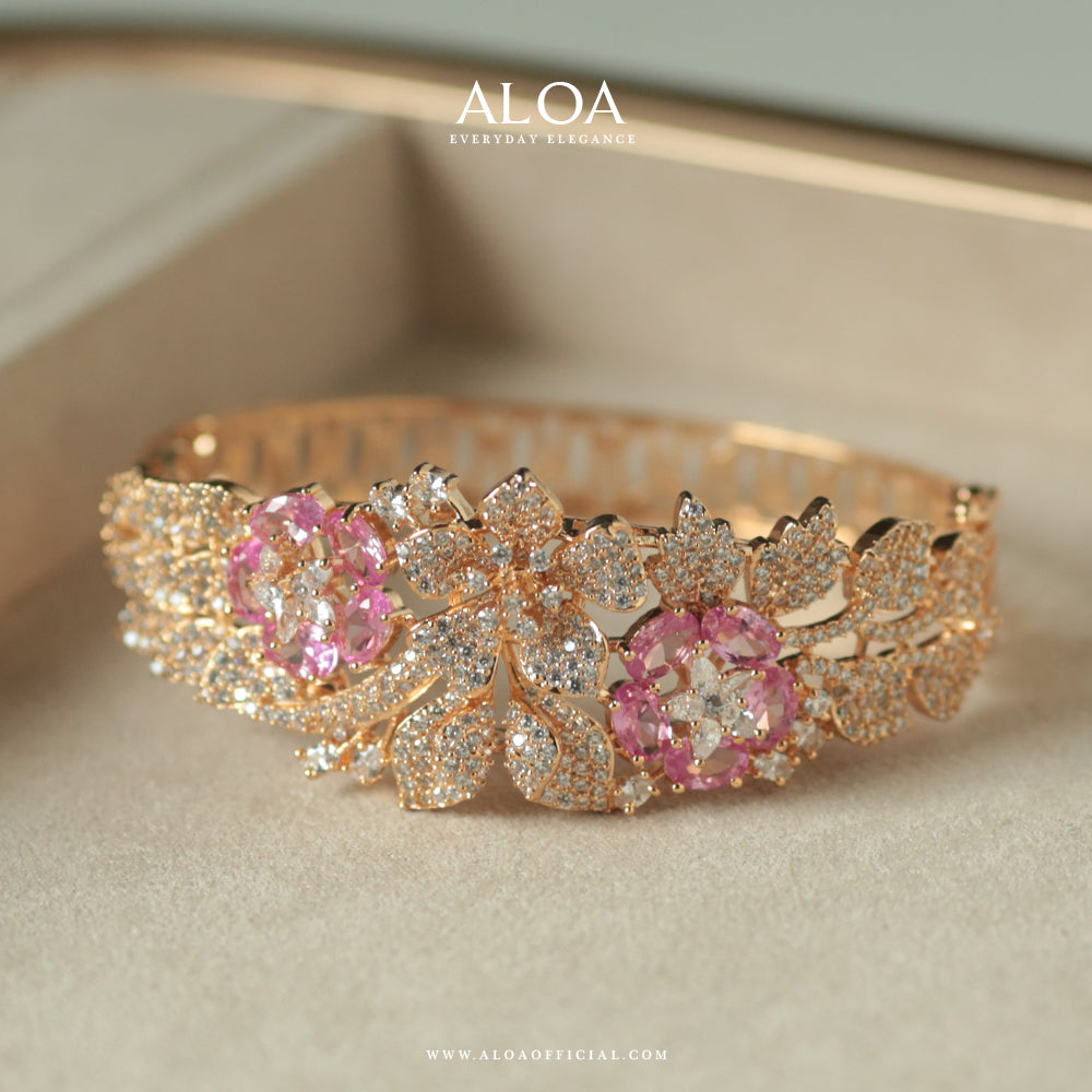 Rose Bloom Bracelet