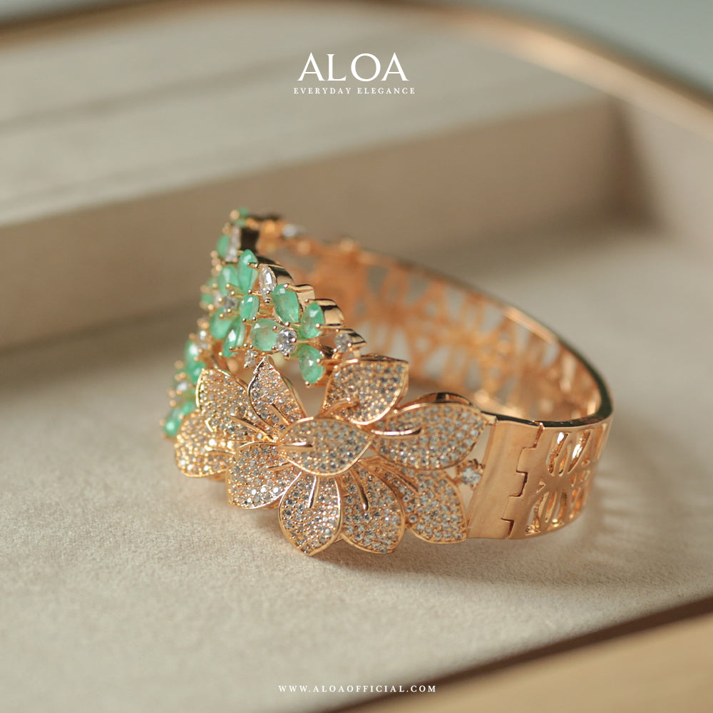 Botanical Pavé Bracelet