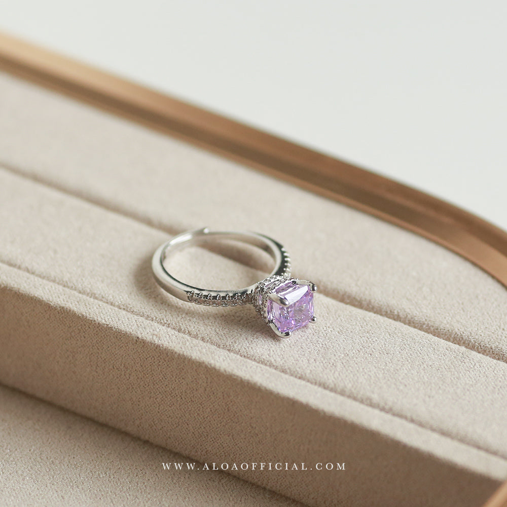 The Royal Bind Adjustable Ring