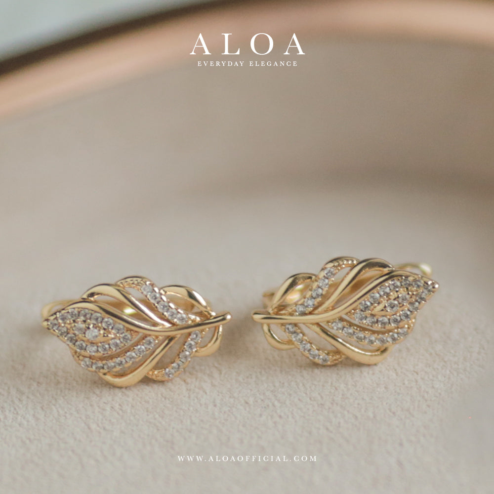 Golden Flora Pavé Studs