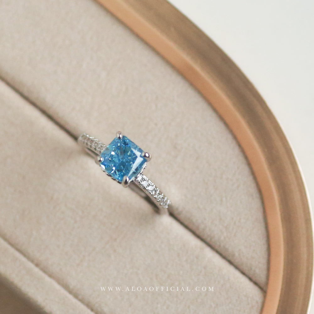 Dreamweaver Adjustable Ring