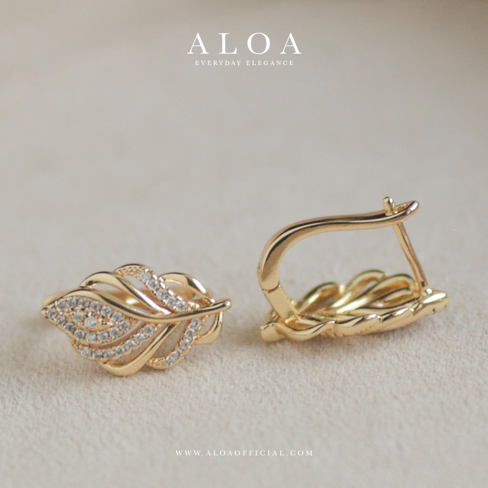 Golden Flora Pavé Studs