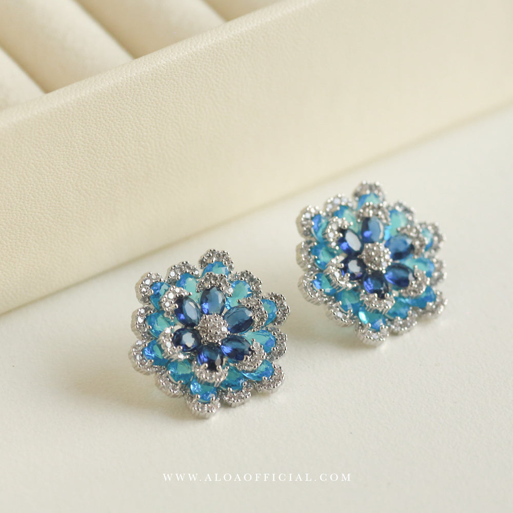Sapphire Gradient Flower Earrings