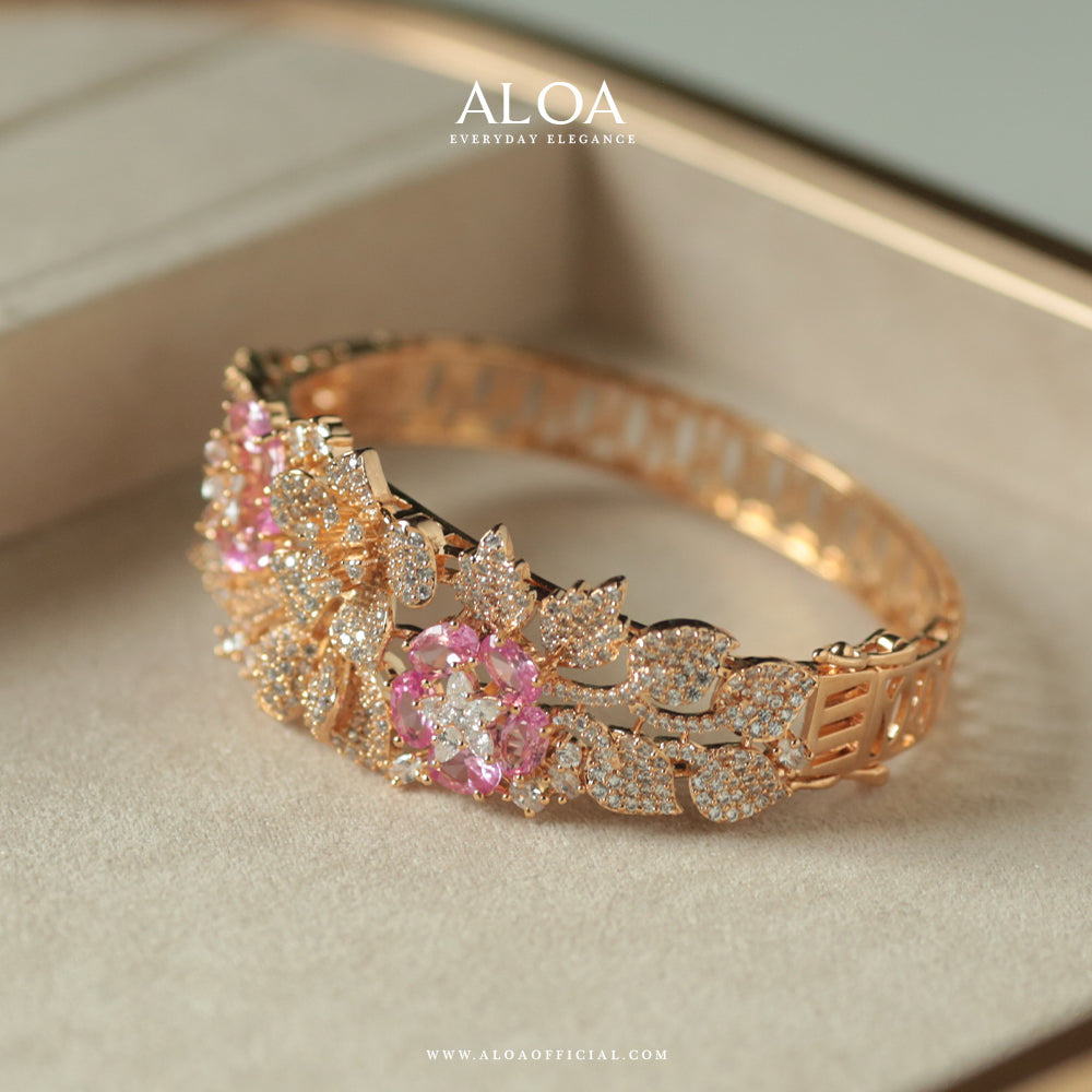 Rose Bloom Bracelet