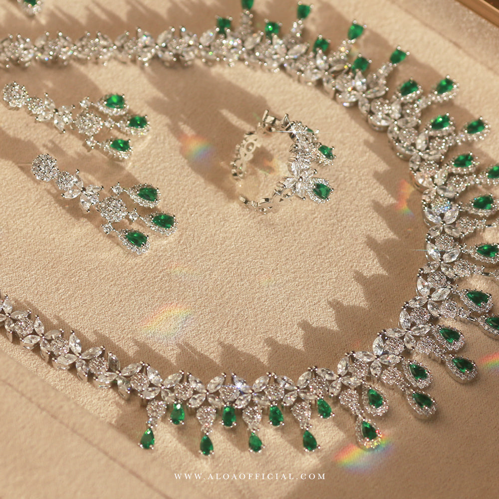 Diamond Illusion Necklace Set