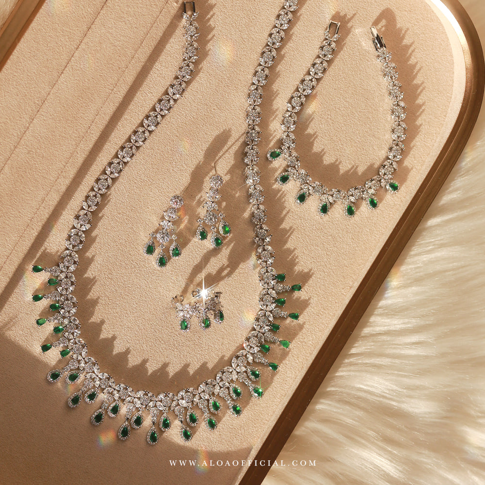 Diamond Illusion Necklace Set