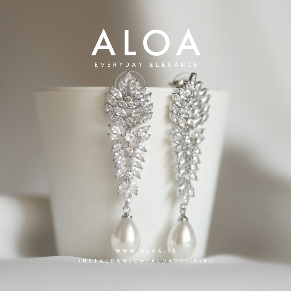 Luxury Zirconia Statement Earring