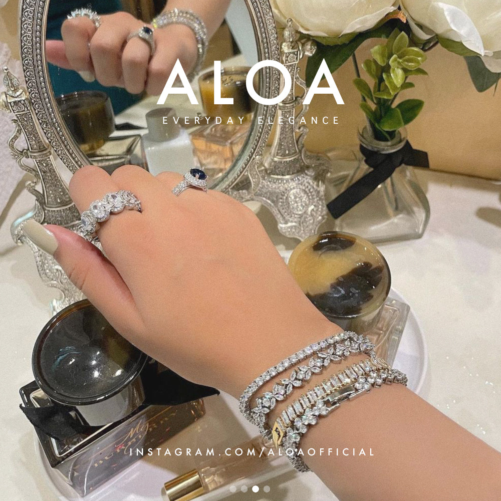 Sparkly Flower Zirconia Bracelet