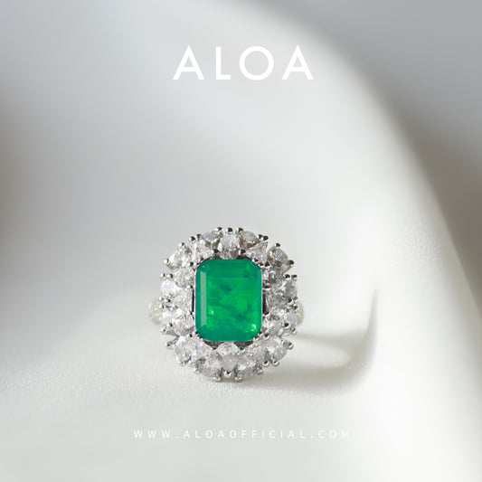 Aloa Starry Eyed Ring