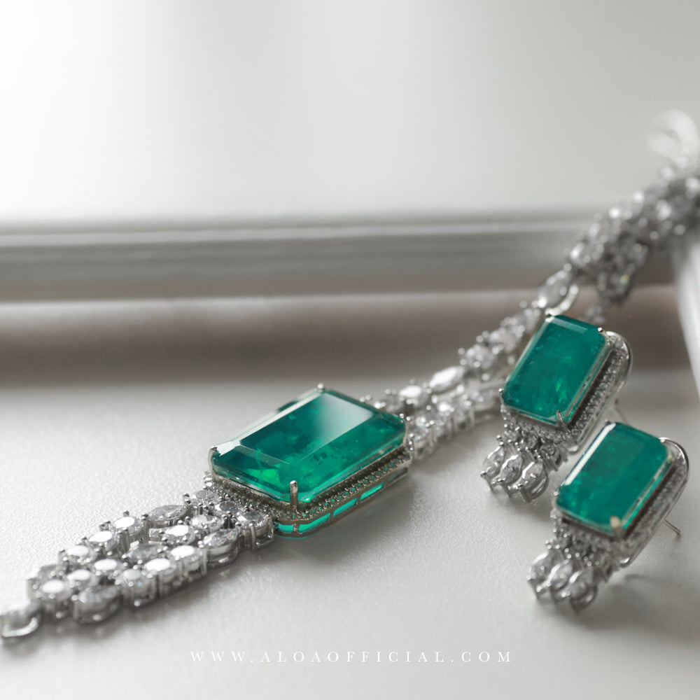 Doublet Necklace Set