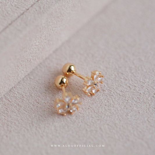 Gold Daisy Studs