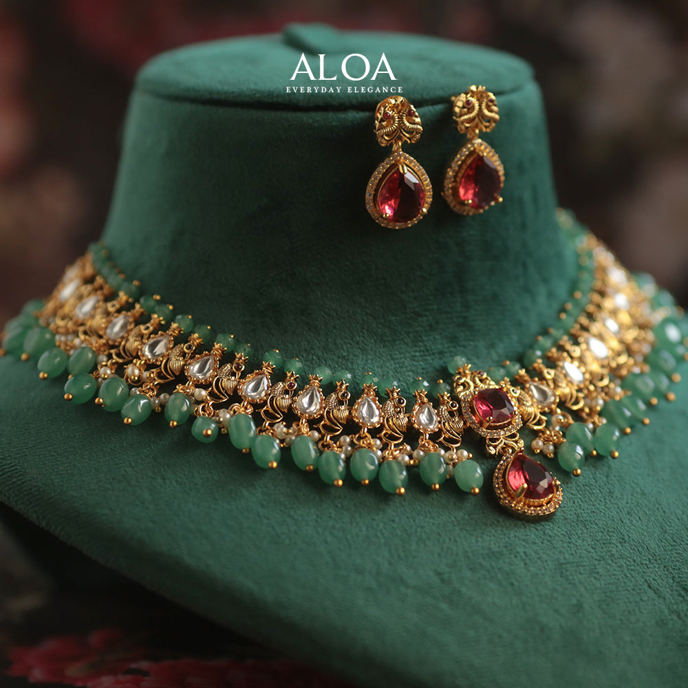 Heritage Necklace Set