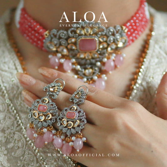 Pink Antique-Finish Kundan Choker Necklace Set