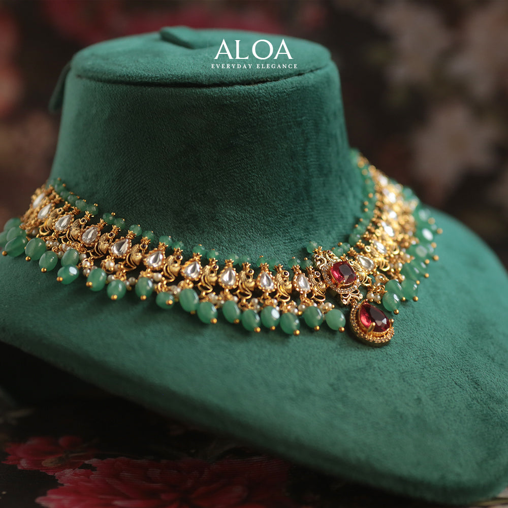 Heritage Necklace Set