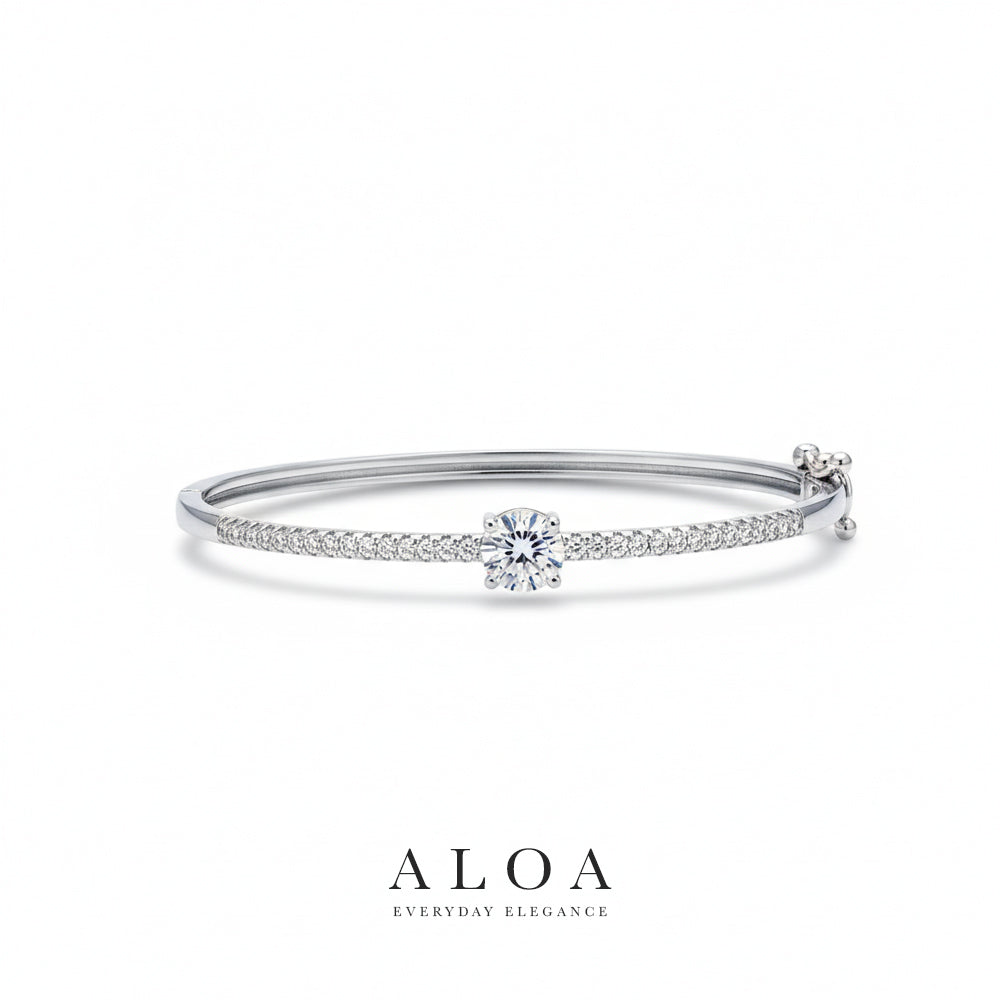 Serene Solitaire Bracelet