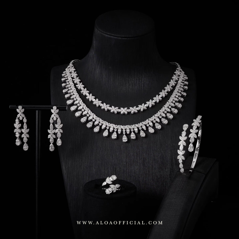 Luxury Bridal Set in Silver