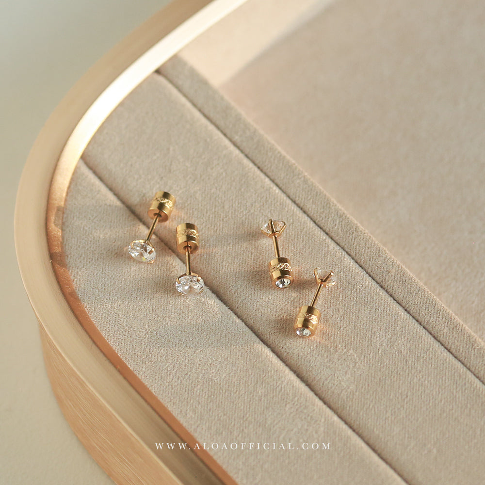 GOLDEN CZ SCREW BACK STUDS