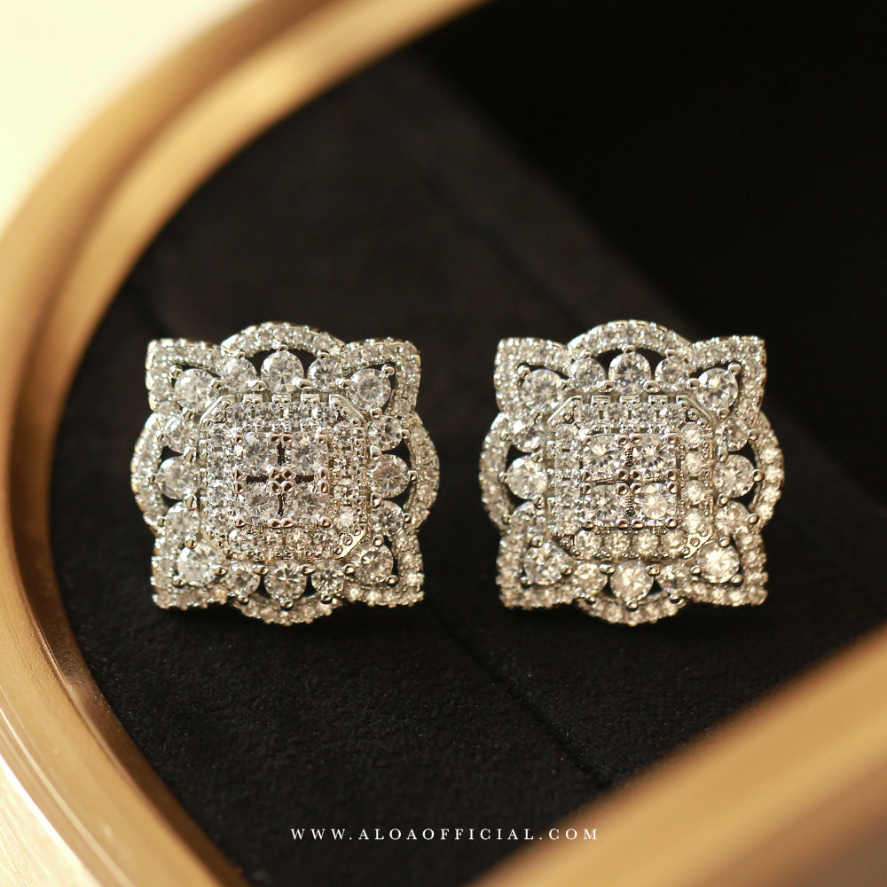 GlimmerBuds | Stud Earrings