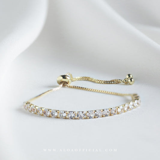 Alluring Aloa Bracelet