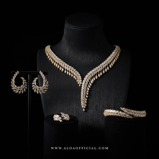 Golden Leaf Design Jewellery Set