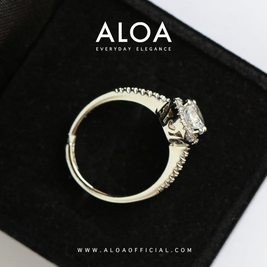 Diamond Inspired Aloa Ring